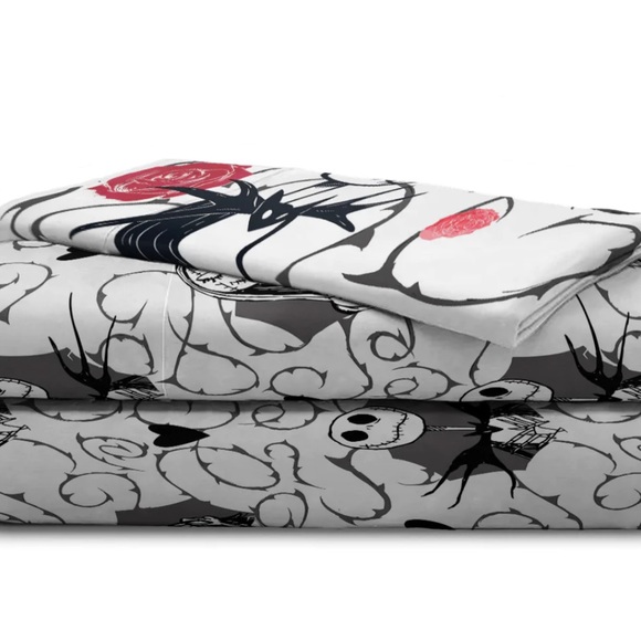 Bedding Nwt Nightmare Before Christmas Queen Bedding With Reversable